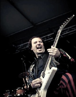 2011-Erik van der ven